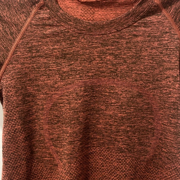 Lululemon Top - Picture 4 of 4